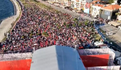 CHP’nin İzmir’deki Mitingi Düşük Katılımla Gerçekleşti