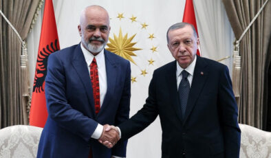 Cumhurbaşkanı Erdoğan, Arnavutluk Başbakanı Edi Rama ile telefonda görüştü