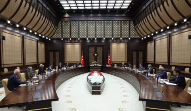 Cumhurbaşkanı Erdoğan, Cumhurbaşkanlığı Politika Kurullarının başkanvekillerini kabul etti