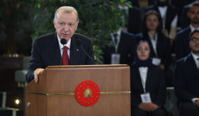 Cumhurbaşkanı Erdoğan: Yeni Anayasa’yı Yeni Nesille Birlikte Yapacağız