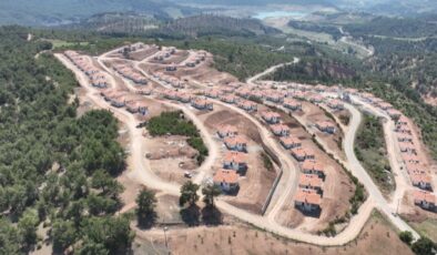 Depremzede muhtardan duygulandıran sözler