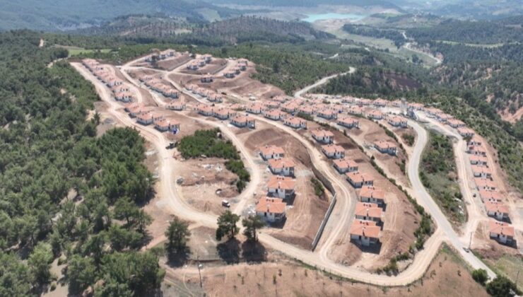 Depremzede muhtardan duygulandıran sözler