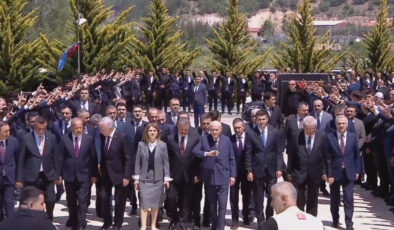 Devlet Bahçeli’den Ülkücü Şehitler Anıtı’nda Duygusal Mesajlar