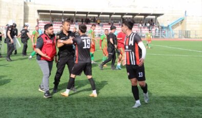 Futbol Maçında Kavga