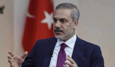 PKK Kendini Feshetti! Bakan Hakan Fidan: “Tarihi Bir Karar”