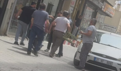 Hatay’da tabureli kavga kamerada