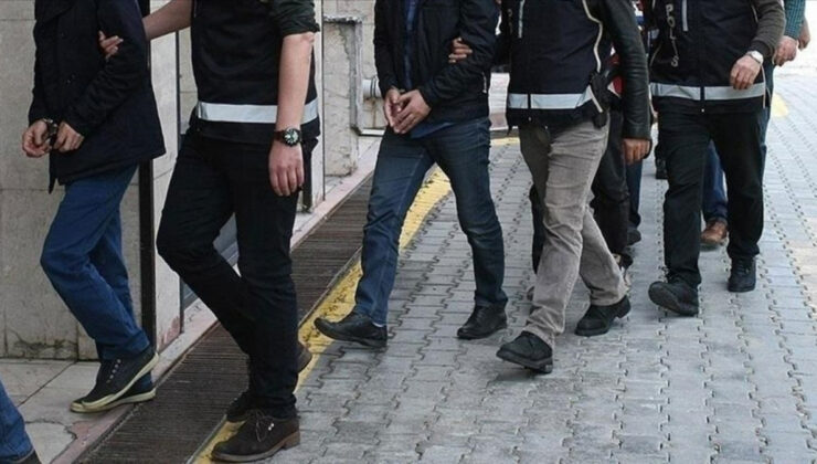 İstanbul merkezli 36 ilde FETÖ operasyonu: 56 muvazzaf asker yakalandı