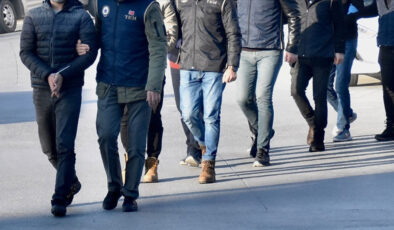 İstanbul’da FETÖ’ye yönelik Bylock operasyonu: 8 şüpheli tutuklandı