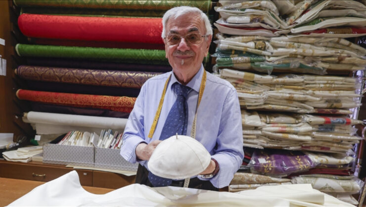 İtalyan Terzi Mancinelli, dördüncü kez bir Papayı giydirmeye hazırlanıyor