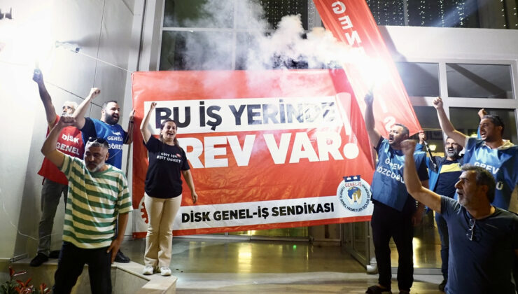 İzmir Büyükşehir Belediyesi’nde yaklaşık 23 bin işçi grev başlattı
