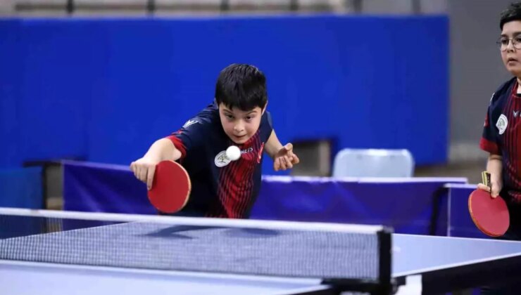 Masa Tenisi Şampiyonası Denizli’de Yapıldı