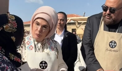 Nevşehir’de Türk Mutfağı Haftası: Emine Erdoğan, Kapadokyalı kadınlarla yaprak bastı
