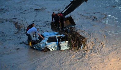 Osmaniye’yi sağanak vurdu!
