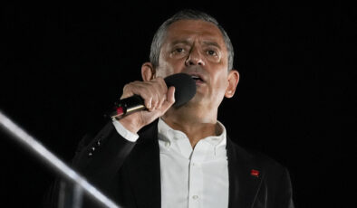 Özgür Özel: Asgari ücrete ara zam için çalışmaya başlıyoruz