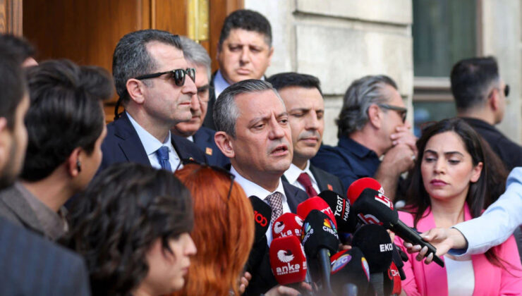 Özgür Özel: CHP’li belediyeler sokak hayvanları yasasını uygulamayacak