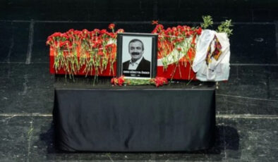 Pervin Buldan’dan Sırrı Süreyya Önder’e: Sana söz barışı getireceğiz