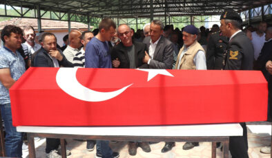 Samsun’da derede boğulan astsubay son yolculuğuna uğurlandı