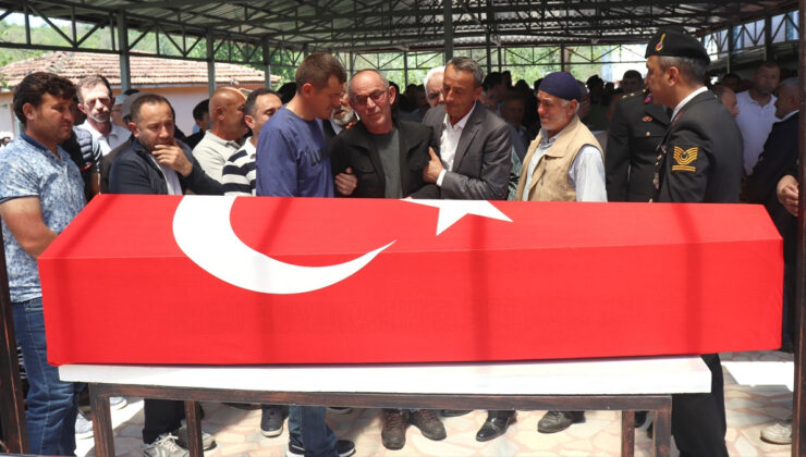 Samsun’da derede boğulan astsubay son yolculuğuna uğurlandı