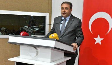 Şanlıurfa’da esnafın toplantıya katılmamasına validen tepki: Burada çocuk oynatmıyoruz