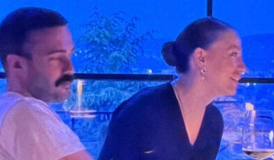 Serenay Sarıkaya ve Mert Demir’den Yeni Kare