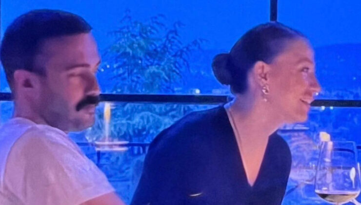 Serenay Sarıkaya ve Mert Demir’den Yeni Kare