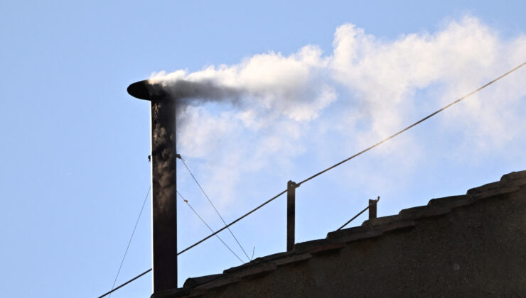 SON DAKİKA! Vatikan’da yeni Papa seçildi