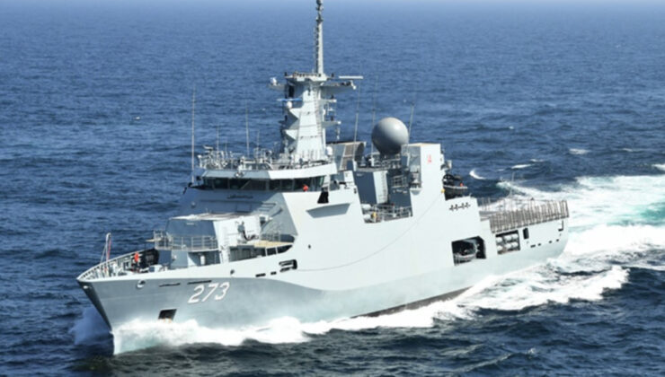 Türk savaş gemisi TCG BÜYÜKADA Pakistan’da