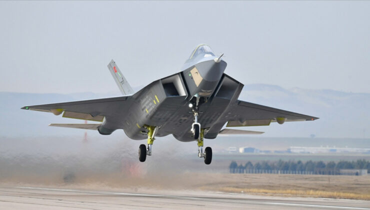 Türkiye’nin savaş uçağı KAAN’a ABD’den övgü: F-35’e doğrudan rakip