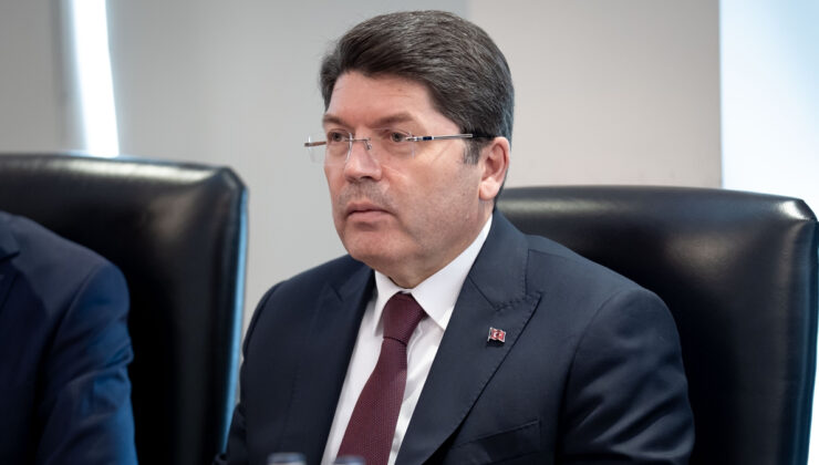 Yılmaz Tunç: Zafer Partisi Gençlik Kolları Başkanlığı’nın paylaşımıyla ilgili soruşturma başlatıldı