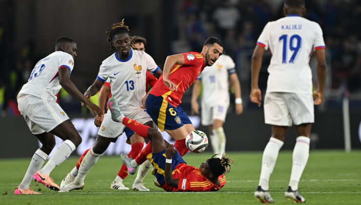 9 gollü maçta Fransa’yı deviren İspanya, Uluslar Ligi’nde finale yükseldi