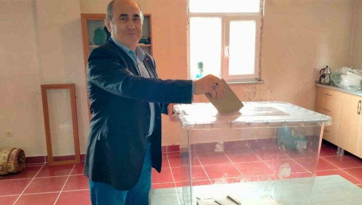 Tirebolu Abdullu Mahallesi’nden Köy Statüsü İçin Büyük ‘Evet’