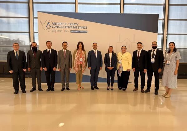 Bakan Kacır: Antarktika’da Kalıcı Türk Bilim Üssü Kurulacak!