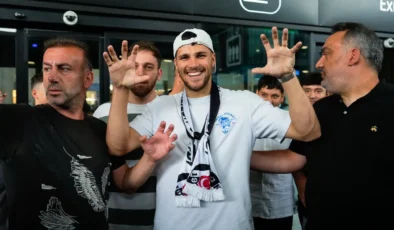 Beşiktaş’ın Yeni Sol Beki David Jurasek İstanbul’a Geldi!