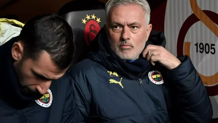 Fenerbahçe’de Mourinho’nun Ekibi Netleşiyor