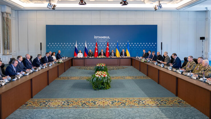 Türkiye, Rusya-Ukrayna Müzakerelerinde Yeniden Ev Sahipliği Yaptı