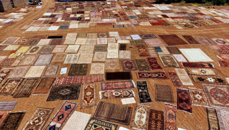 Antalya güneşiyle değeri artan tarihi halılar, koleksiyonerlerin gözdesi