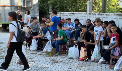 Antalya’nın Kaş ilçesinde asırlık ‘şeker dağıtma’ geleneği