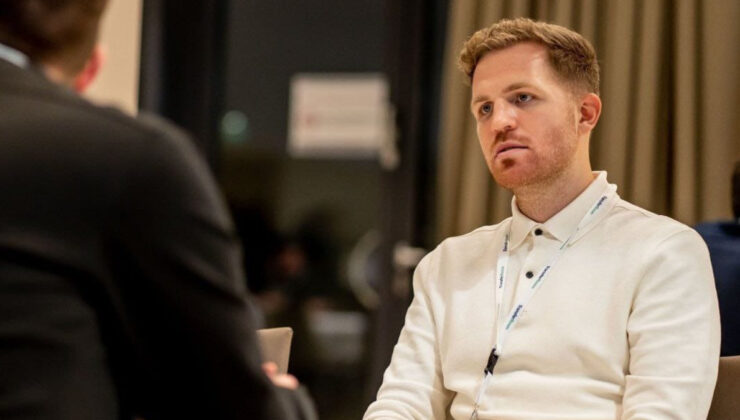 Devin Özek, Fenerbahçe’nin yeni futbol direktörü oldu