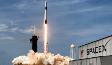 Elon Musk etkisi: NASA ve Pentagon, uzay görevleri için SpaceX’e alternatif arıyor
