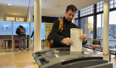 Erken seçimin Hollanda’ya maliyeti 105 milyon euro