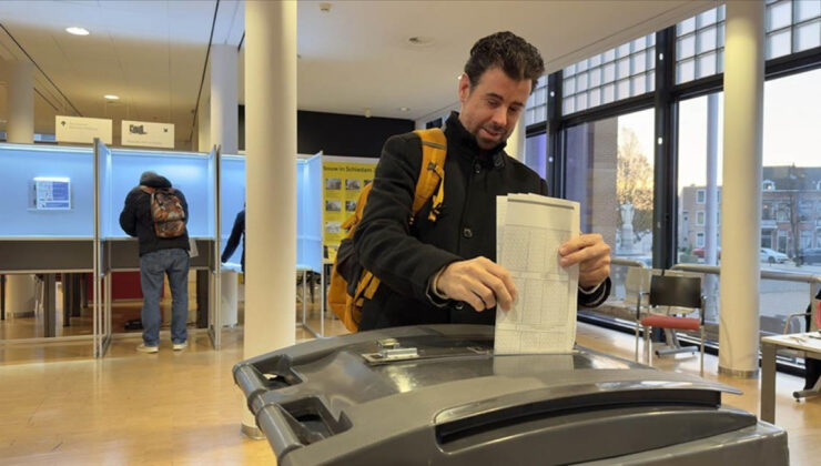 Erken seçimin Hollanda’ya maliyeti 105 milyon euro