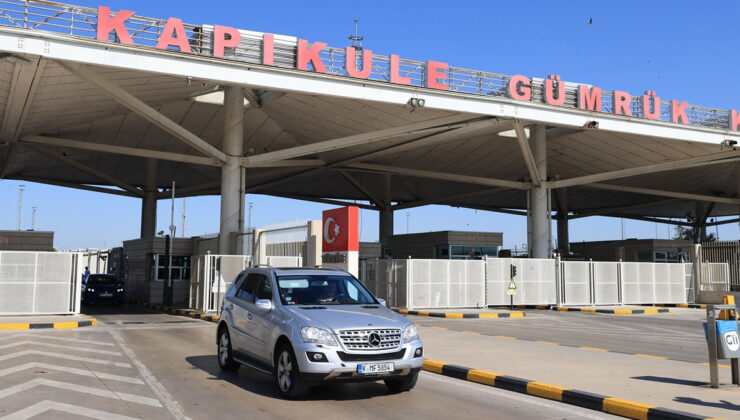 Gurbetçilerin gelişleri sürüyor: Türkiye’ye kavuşmanın mutluluğunu yaşıyorlar