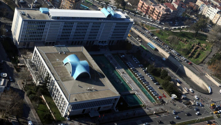 İBB’ye yönelik yolsuzluk soruşturmasında 24 şüpheli ‘etkin pişmanlıktan’ yararlandı