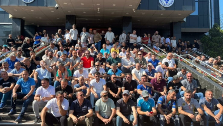 İzmir’de Buca Belediyesi’nde çalışanlar iş bırakıyor