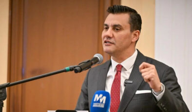 Manisa Büyükşehir Belediye Başkanı Ferdi Zeyrek hayatını kaybetti