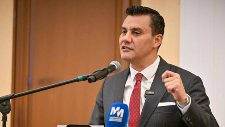 Manisa Büyükşehir Belediye Başkanı Ferdi Zeyrek hayatını kaybetti