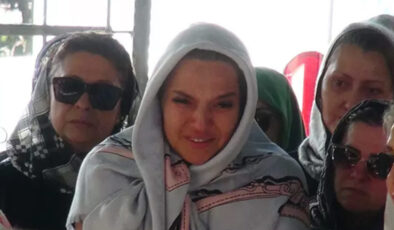 Şarkıcı Demet Akalın’ın acı günü! Kuzeni toprağa verildi