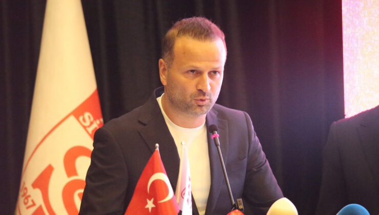 Sivasspor’un yeni teknik direktörü Osman Zeki Korkmaz oldu