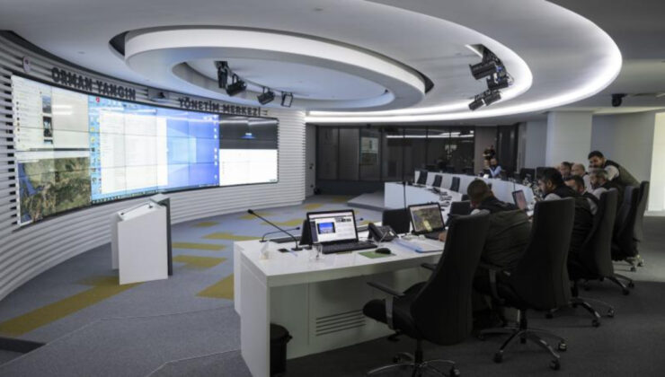 Yangın Yönetim Merkezi’nden alevlere anlık takip