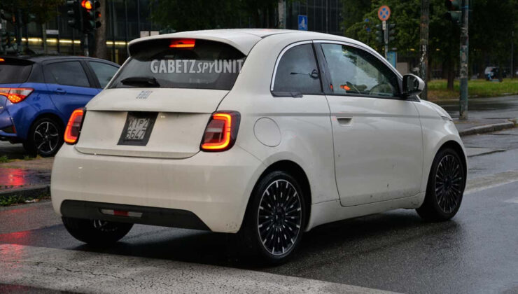 Yeni Fiat 500 Hibrit yol testinde görüntülendi